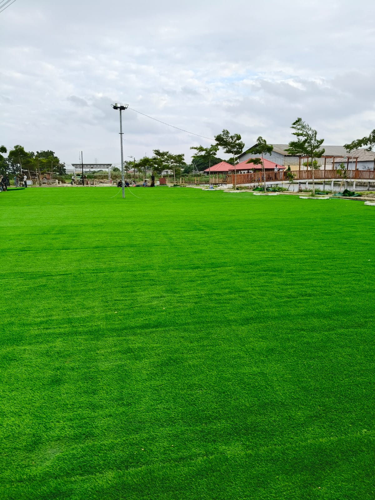 Lantai Rumput Sintetis Area Fasilitas Umum